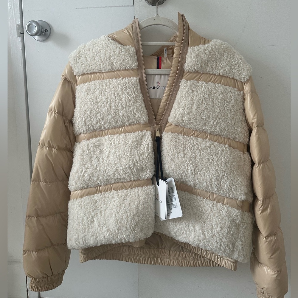 MONCLER GENTIANE GIUBBOTTO Teen/Women Jacket